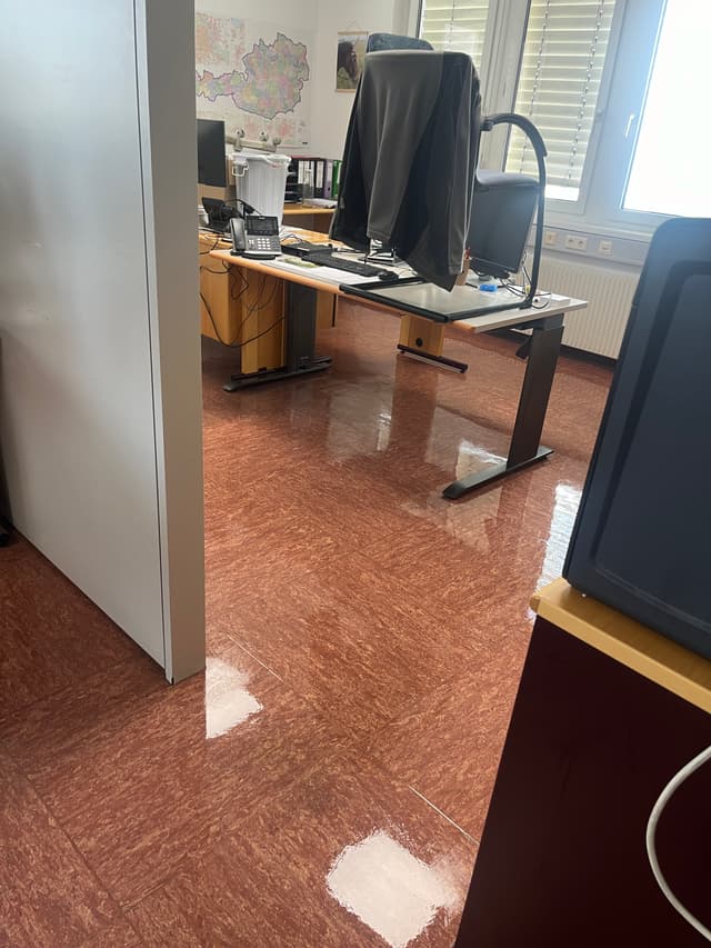 Büroreinigung 3
